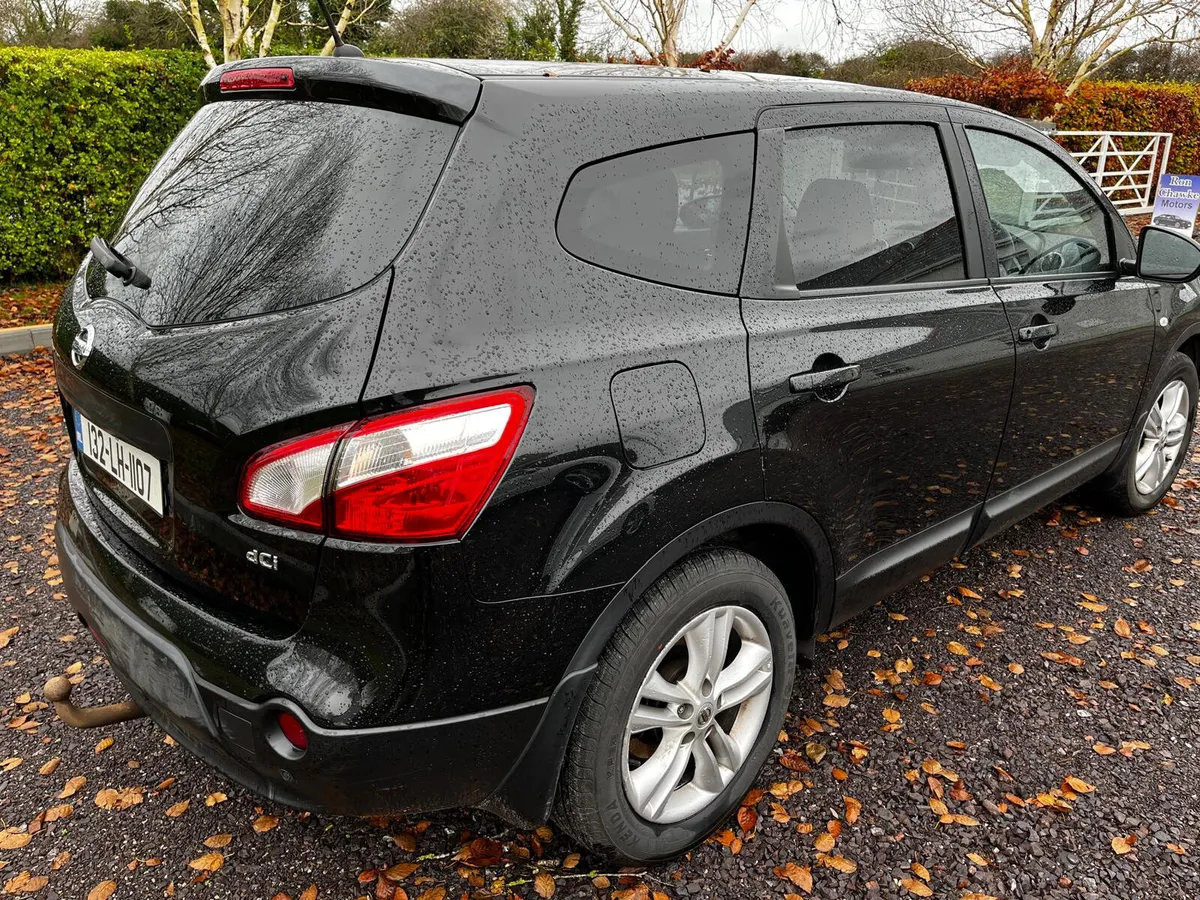 Nissan Qashqai +2 1.5 dXE Full Pan Roof - Image 3
