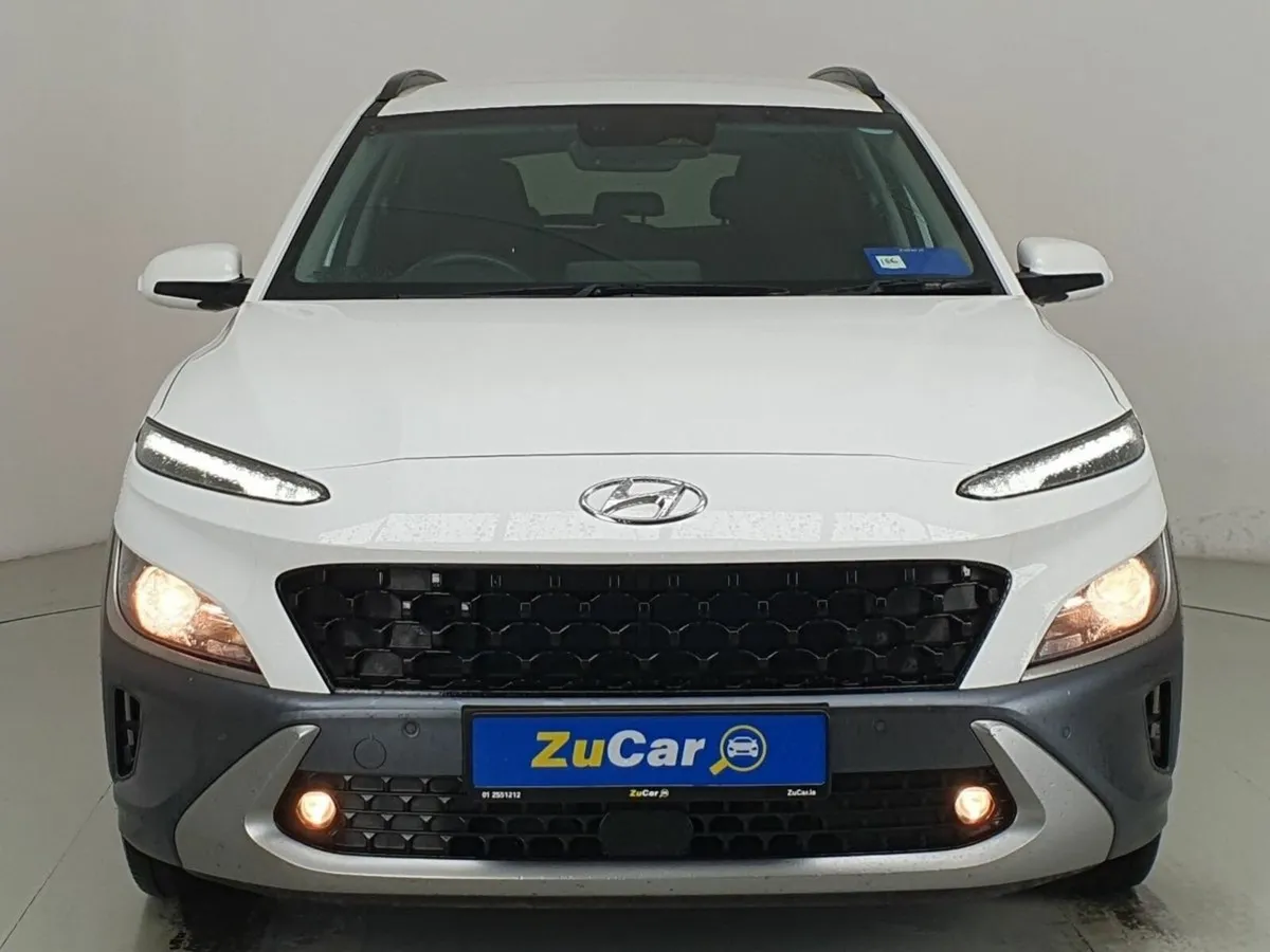 Hyundai KONA  Premium  GDI 141 S/C Hybrid 42BHP  D - Image 3
