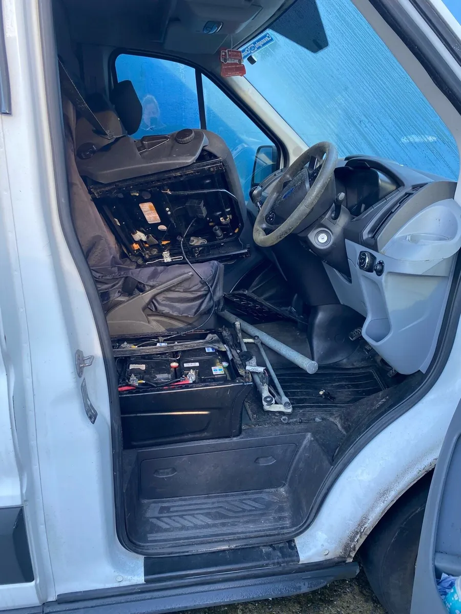 Ford Transit Van - Image 3