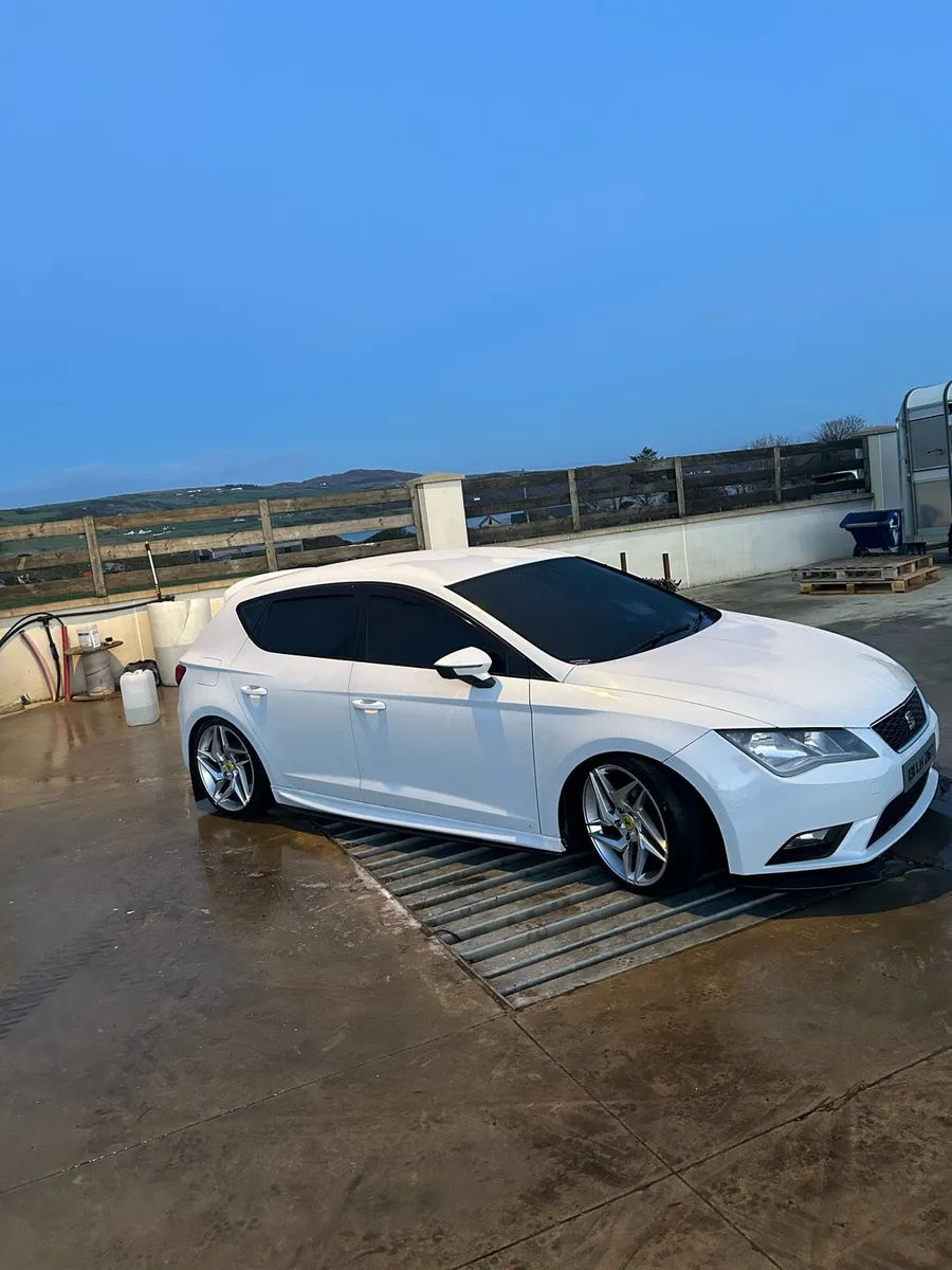 Seat Leon - Image 1