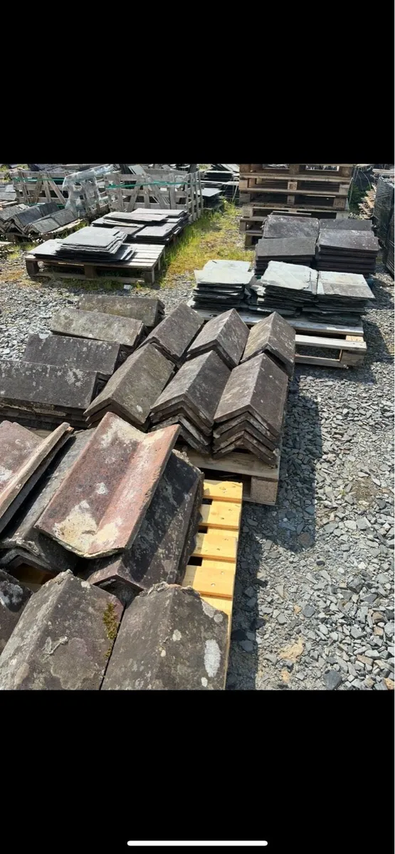 Reclaimed ridge tiles - Image 4