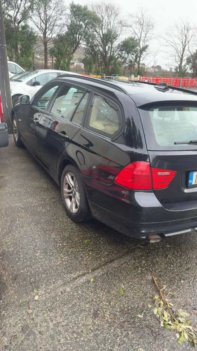 2012 318D Touring - Image 4