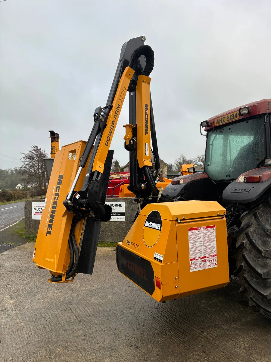 McConnel PA5570 Hedgecutter - Image 2
