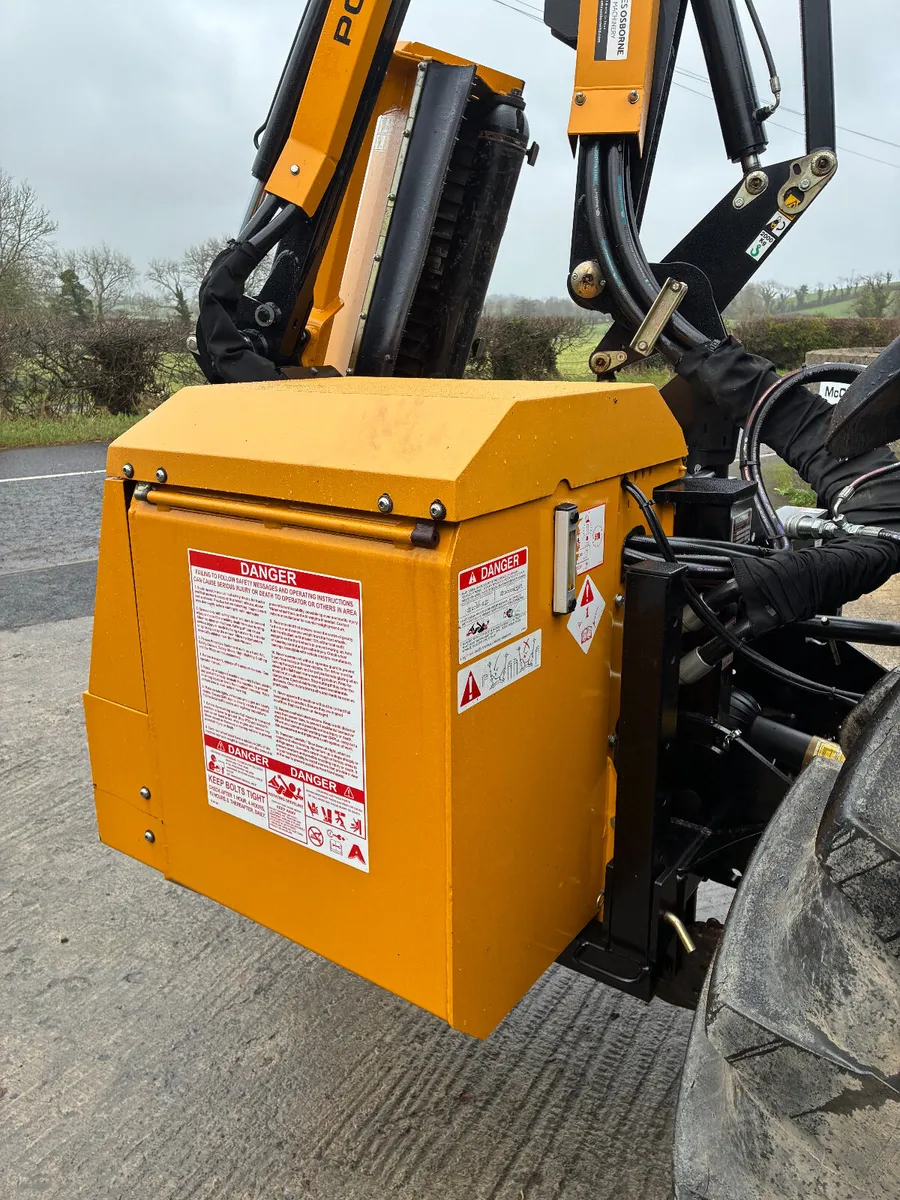 McConnel PA5570 Hedgecutter - Image 3