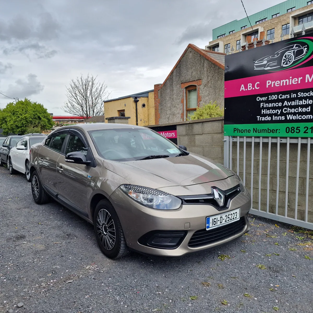 Renault Fluence 2016 Automatic - Image 1