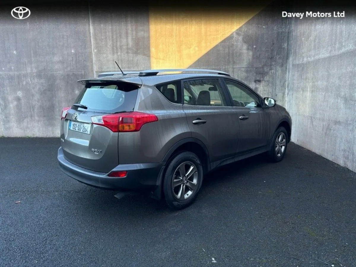 Toyota RAV4 RAV4 2.0D4D LUNA 2WD - Image 2