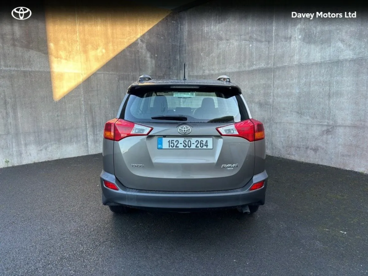 Toyota RAV4 RAV4 2.0D4D LUNA 2WD - Image 4