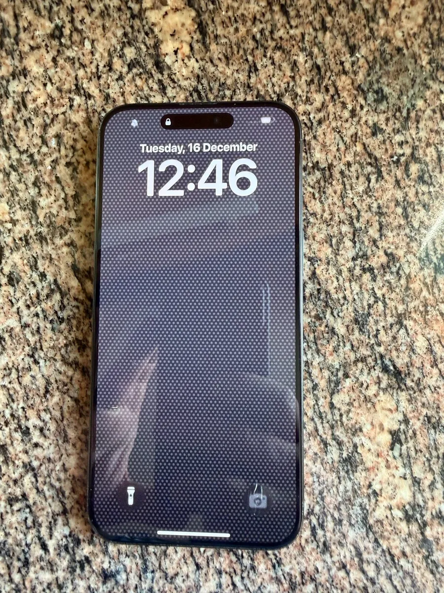 iPhone 15 pro max 258GB - Image 2