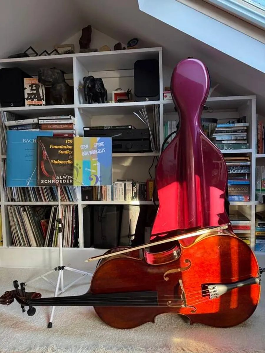 Full size intermediate cello, bow and extras - Image 1