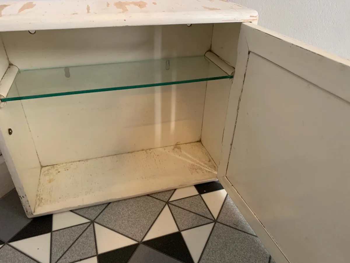 Vintage antique and collectibles - Image 2