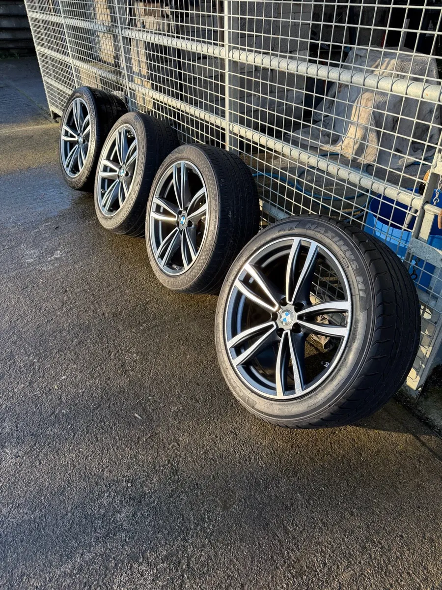 19” genuine BMW Alloys - Image 1