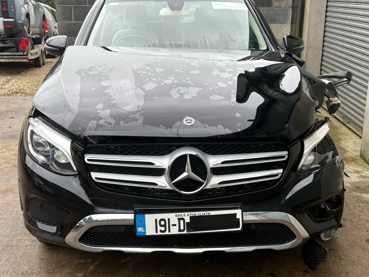 191 MERCEDES GLC D220 - Image 3