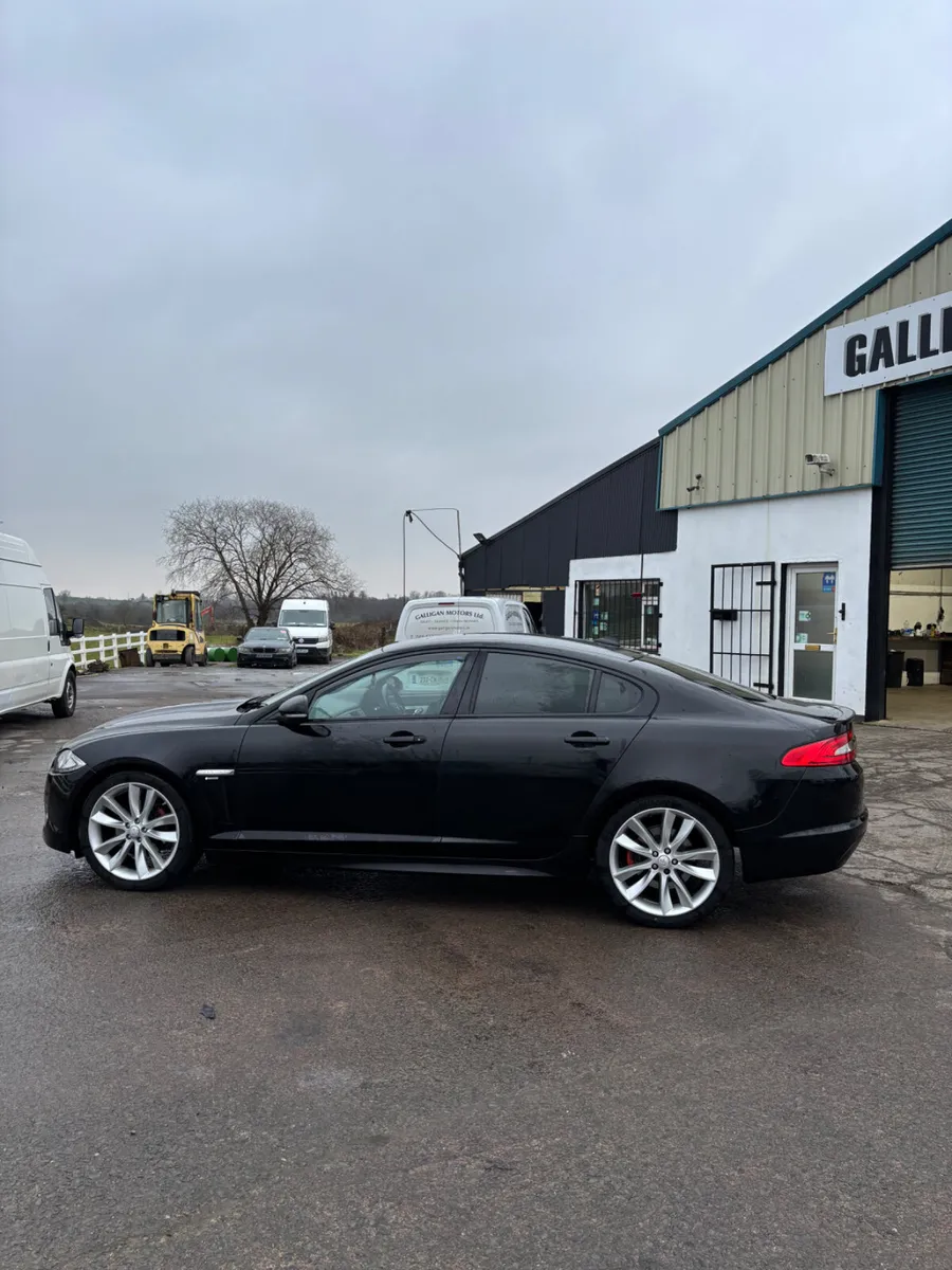 Jaguar XF 2015 - Image 4