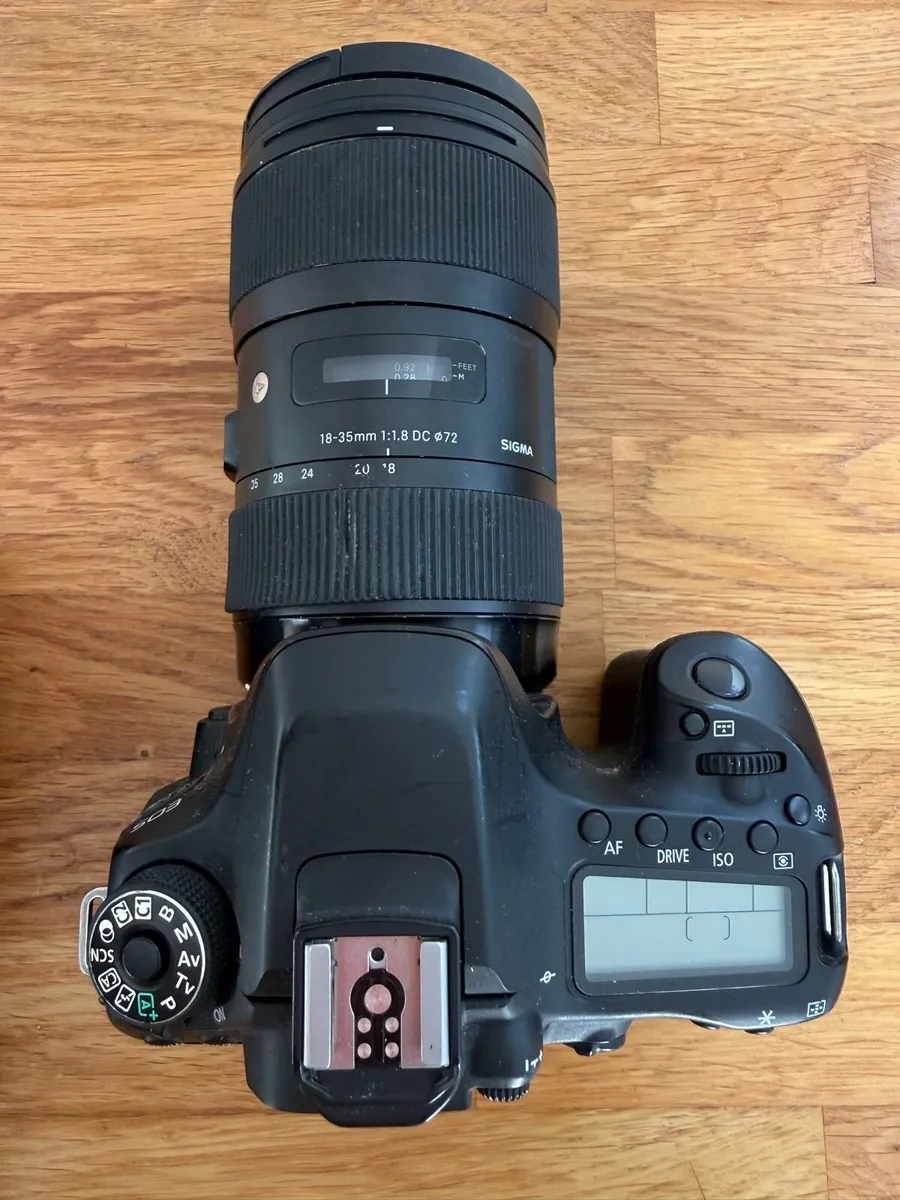 Canon 80D plus lenses wide & Telephoto - Image 4