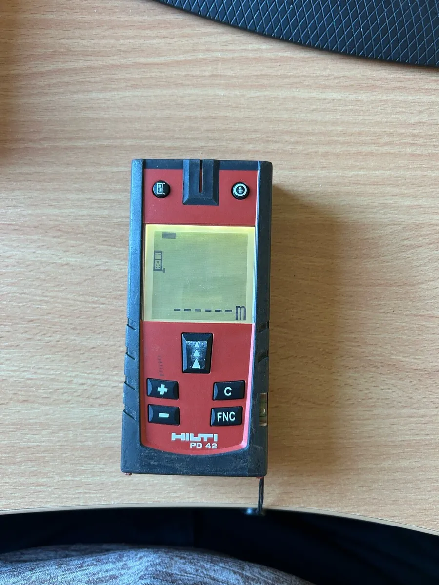 Hilti Pd-42 Digital Laser Distance Measurer - Image 4