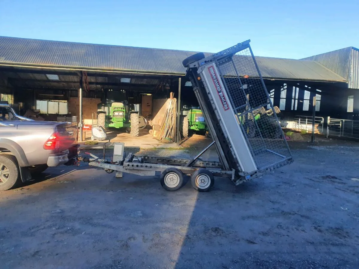 Brian James 8x5.6 tipping trailer - Image 1