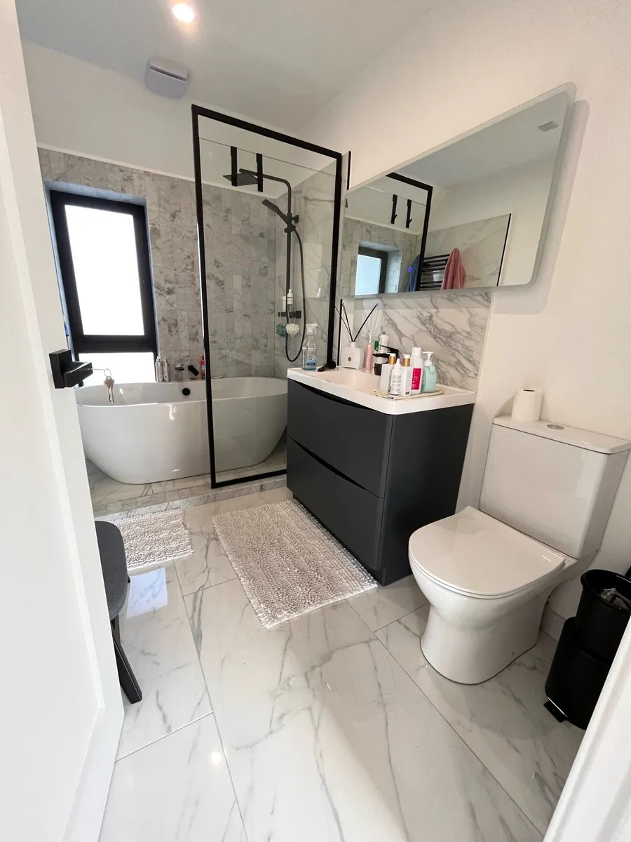 Transform your bathroom with Buildmasterdirect - Image 1