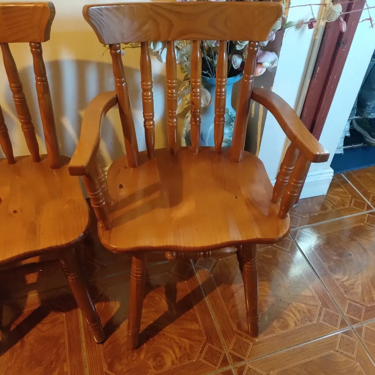 Kitchen chairs - Image 3