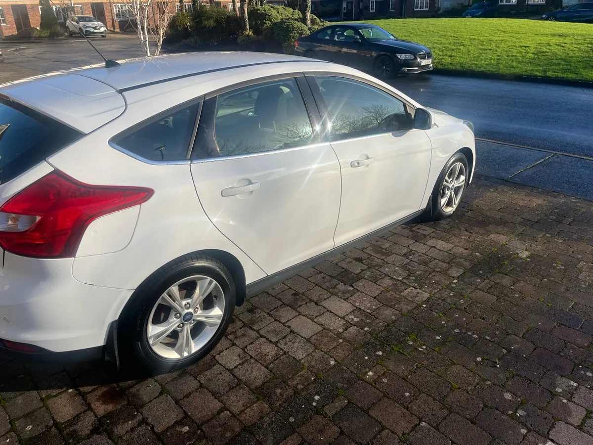 132 Ford focus 1.6litre - Image 4