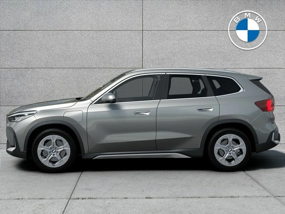 BMW X1 xDrive25e xLine - Image 2