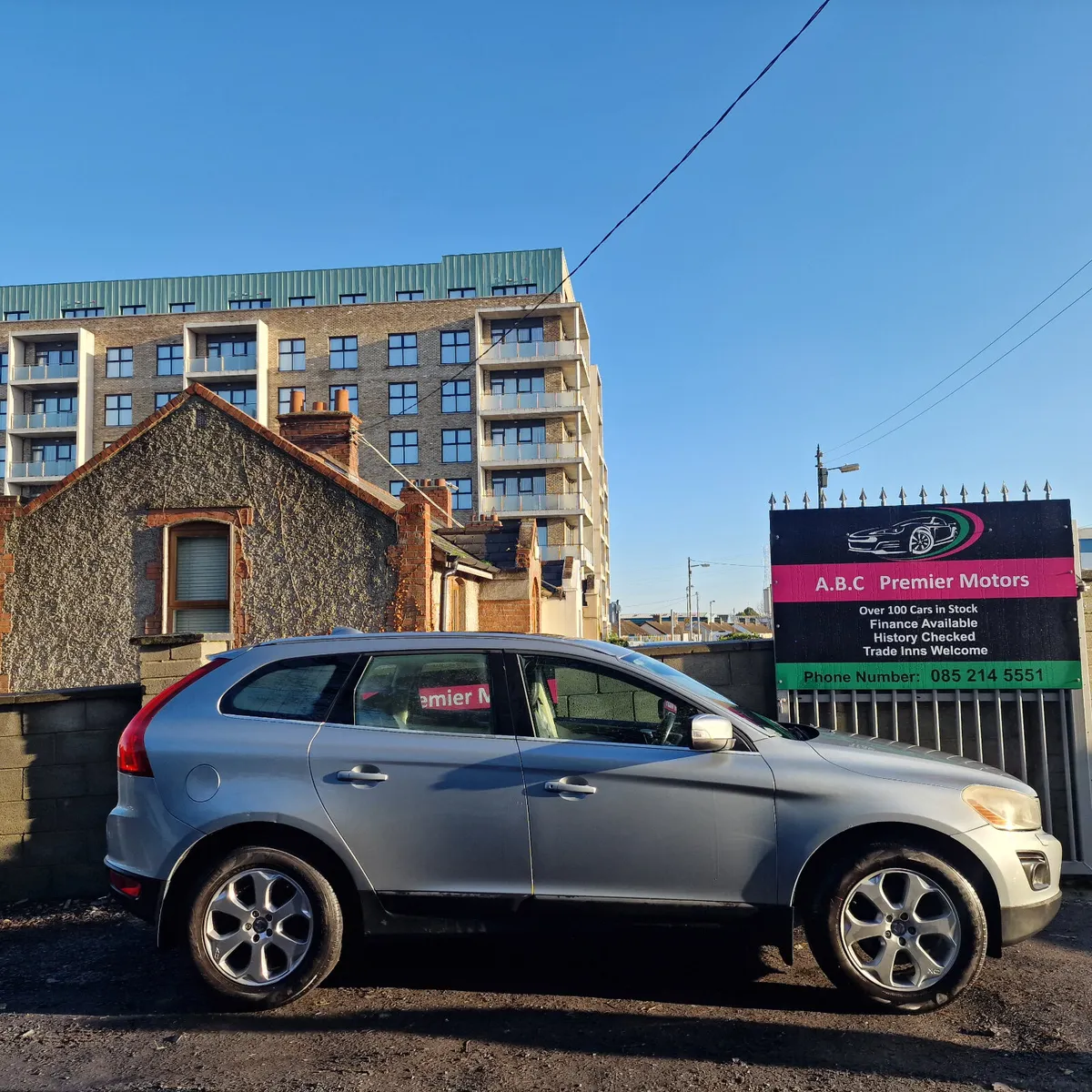 Volvo XC60 2010 Full Service History - Image 4