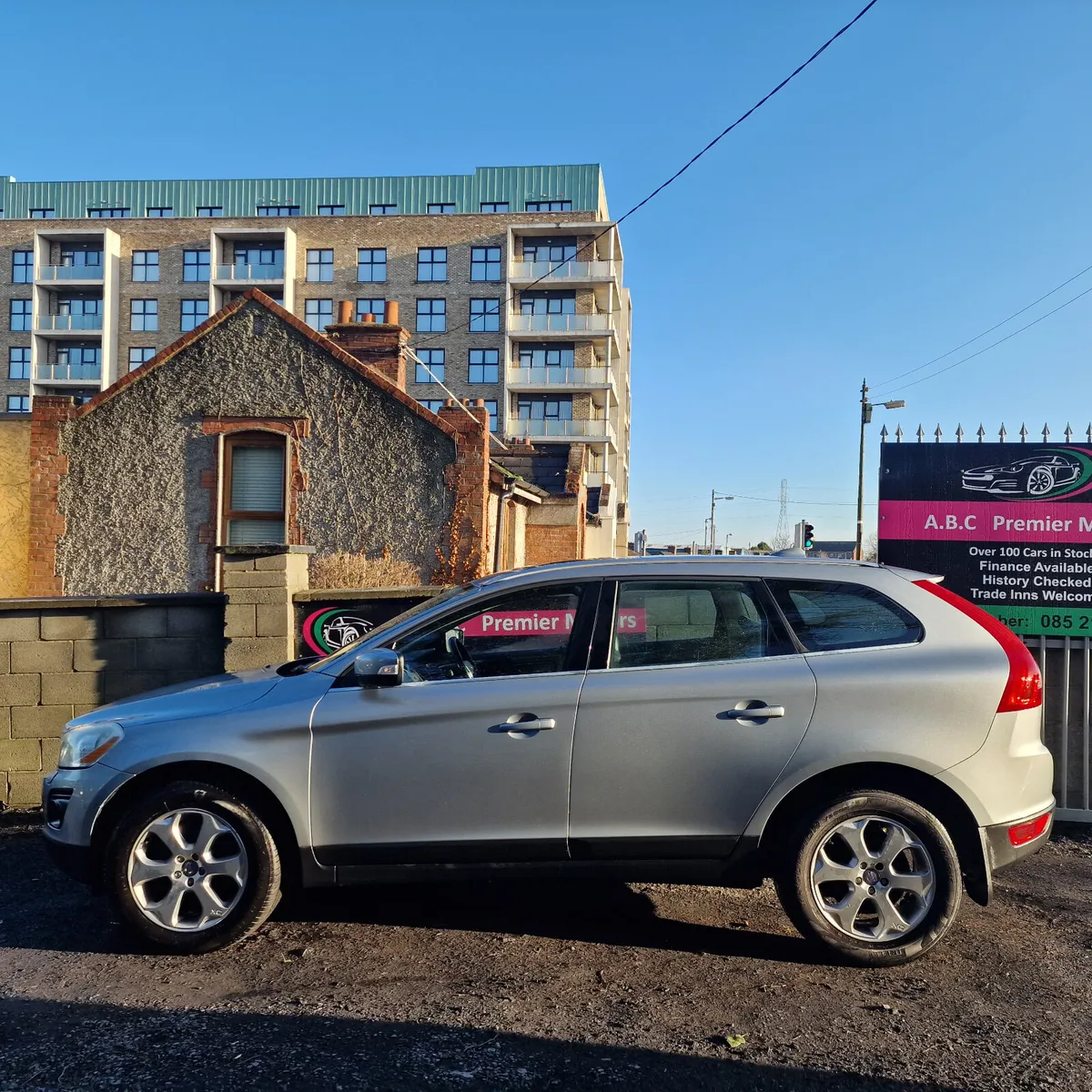 Volvo XC60 2010 Full Service History - Image 3