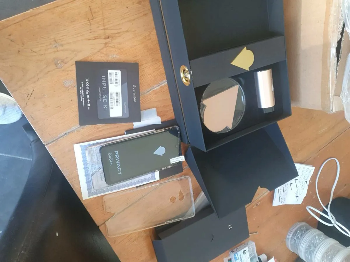 K1 IMPUSE PHONE SET - Image 3