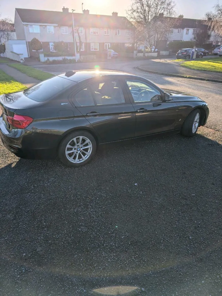 BMW 3-Series 330E Hybrid Auto - Image 2