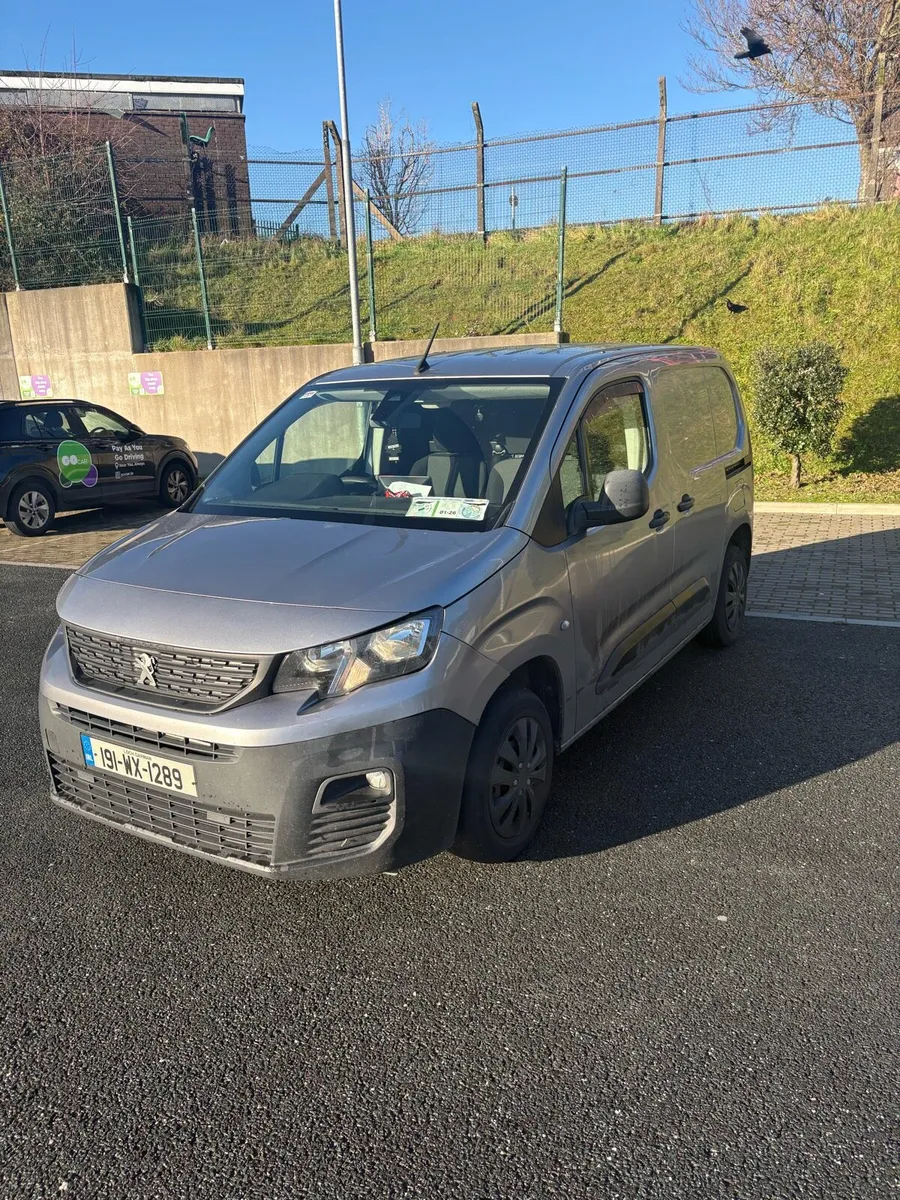 Peugeot partner no VAT - Image 1