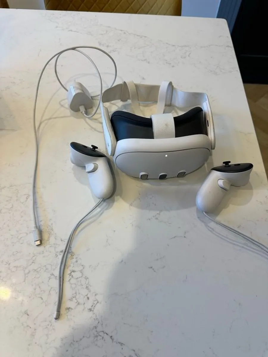 Meta Quest 3 512gb bundle - Image 4
