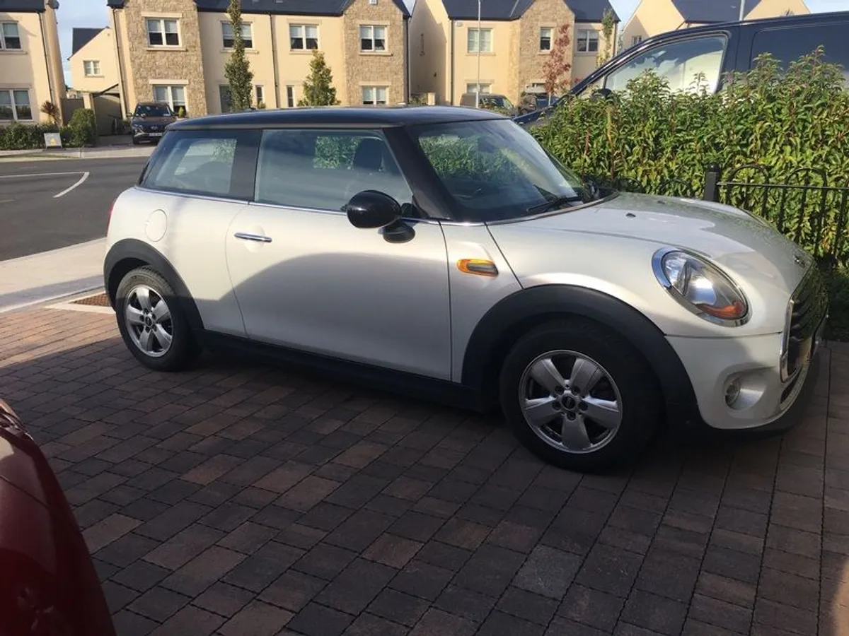 2018 Mini Cooper. 181 WW 1178 - Image 1