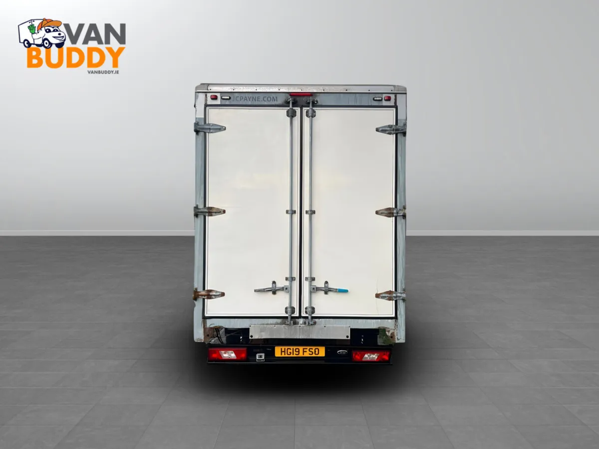 Ford Transit 2.0 350 EcoBlue RWD L4 H1 Euro 6 2dr - Image 4