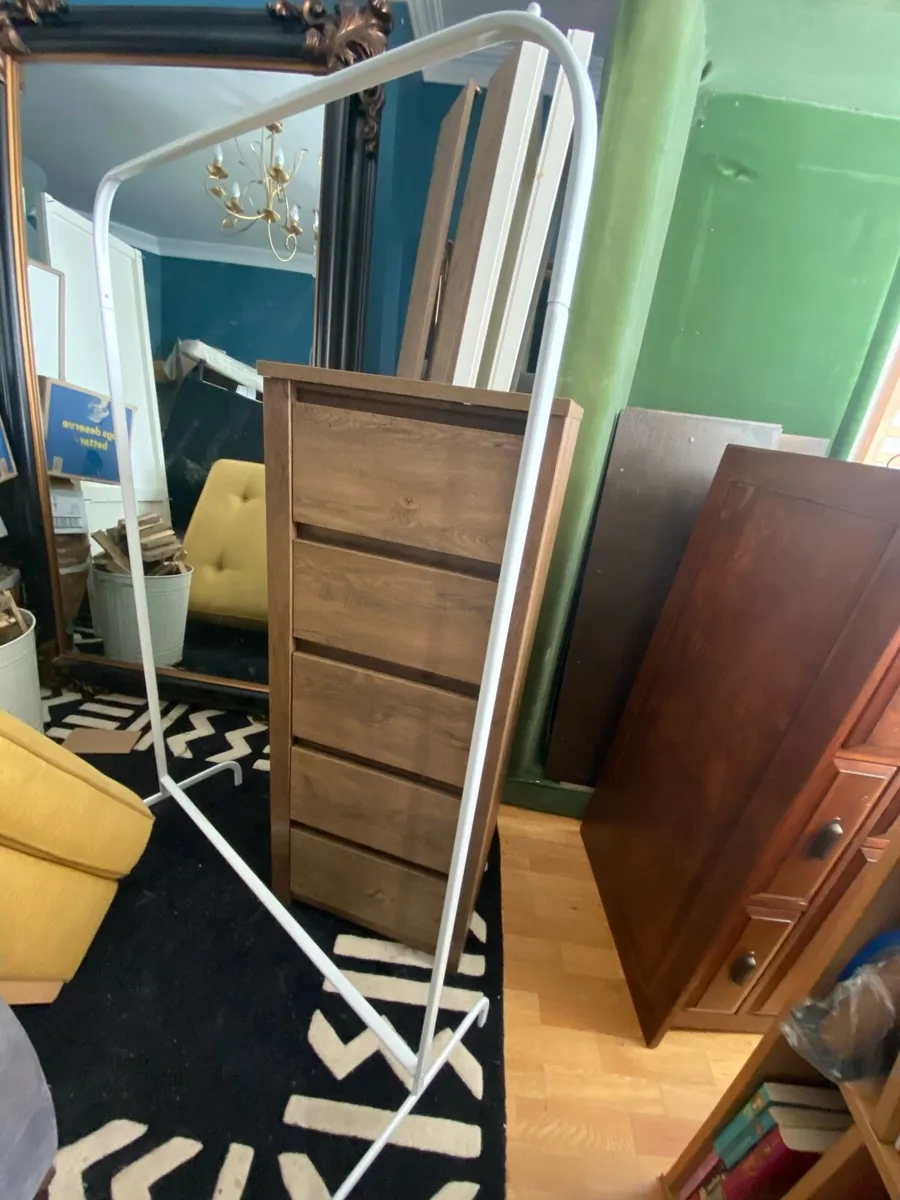 Rack for clothes - Image 1