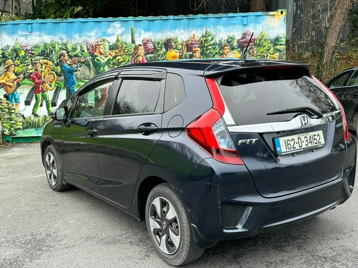 Honda Fit 2016 - Image 4
