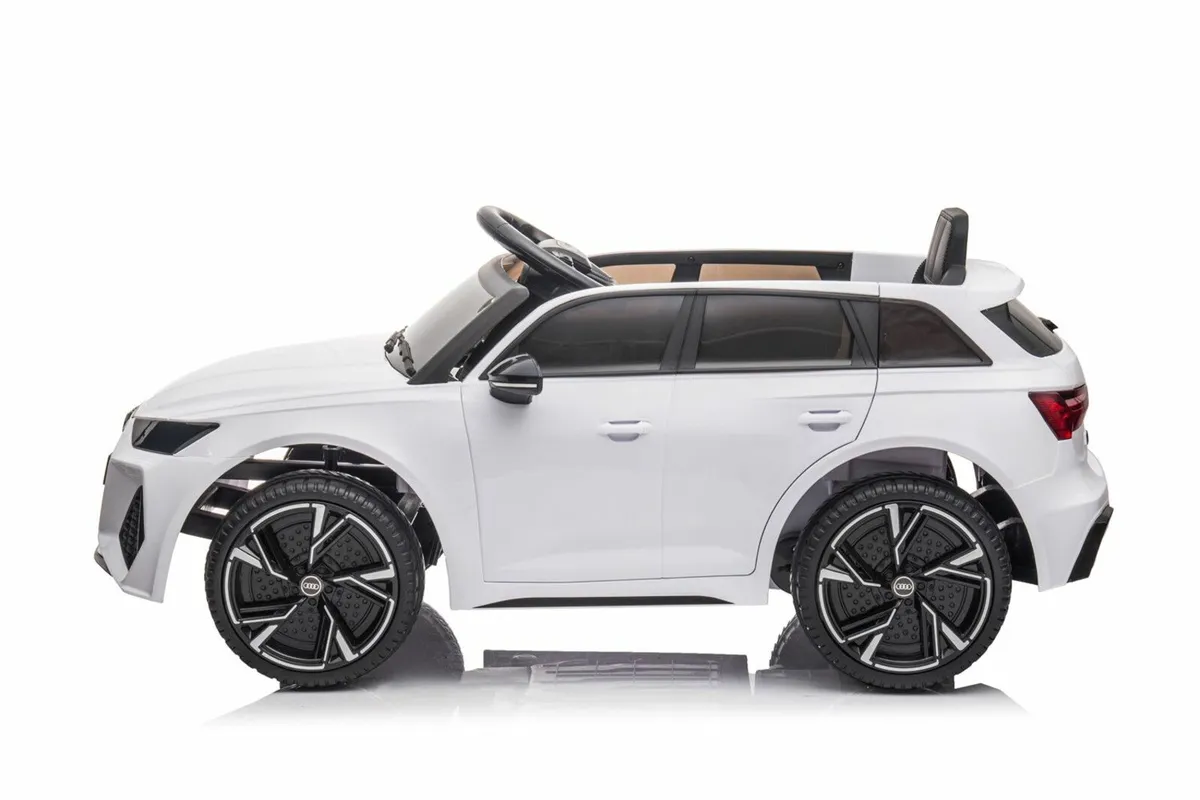 Licenced 12V Audi RS 6 Ride on Kids Toy White - Image 3