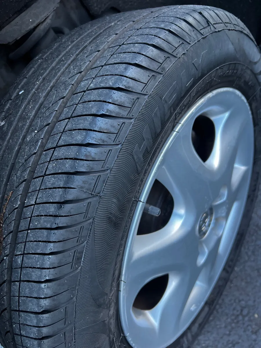 Toyota Corolla 2007 - Image 3