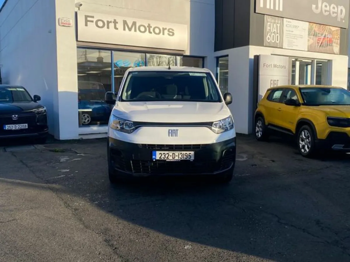 Fiat Doblo LWB 1.5 100HP 1000KG 4DR - Image 3