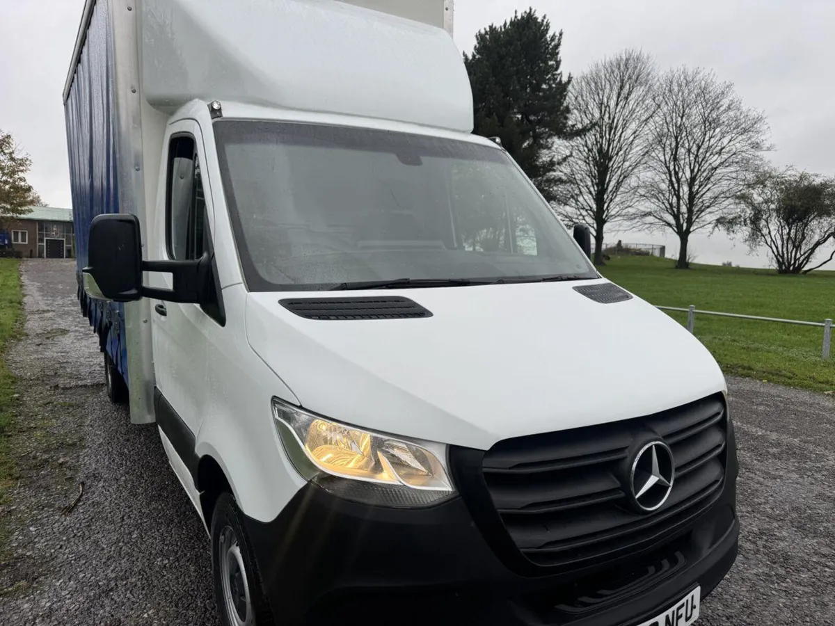 Mercedes-Benz Sprinter CurtainSider - Image 1