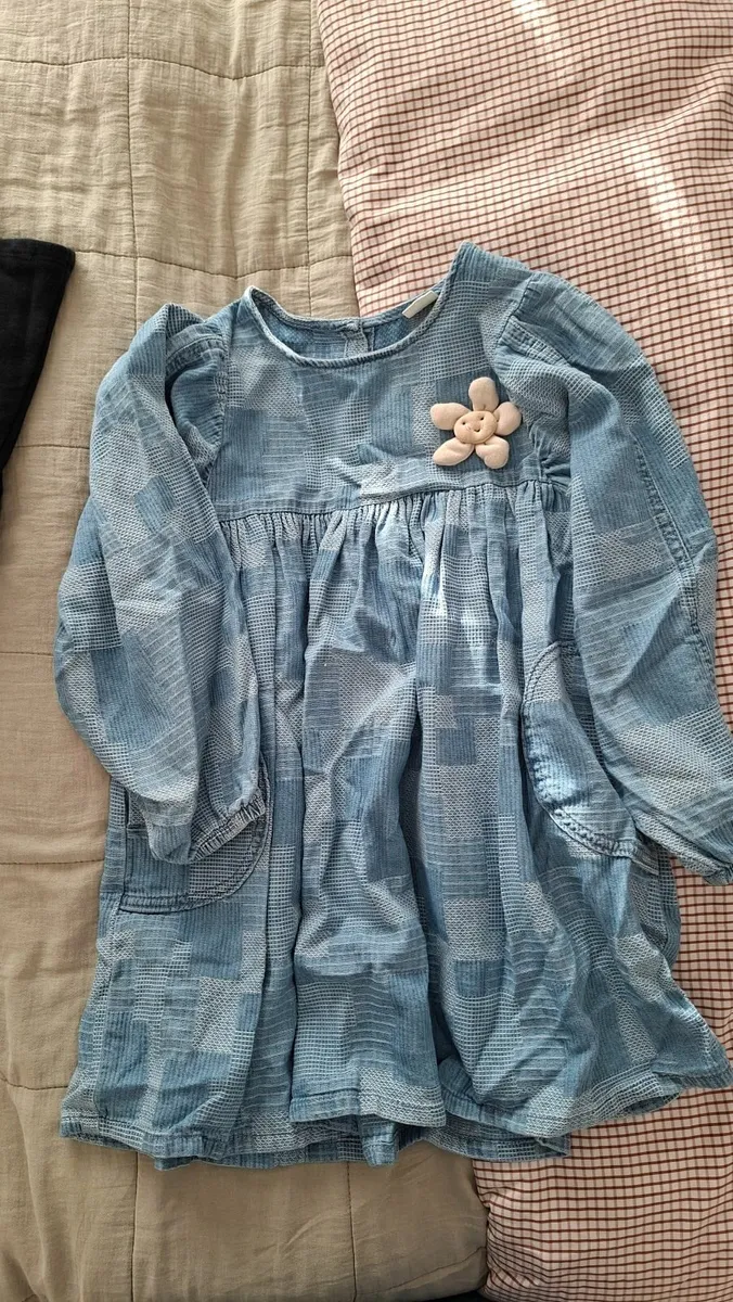 Girl Clothes - Image 1