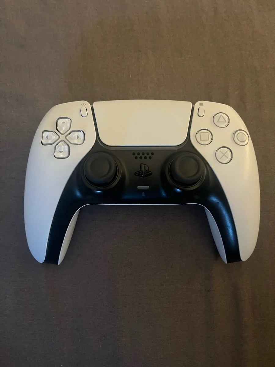 Ps5 Dual Sense controller - Image 1