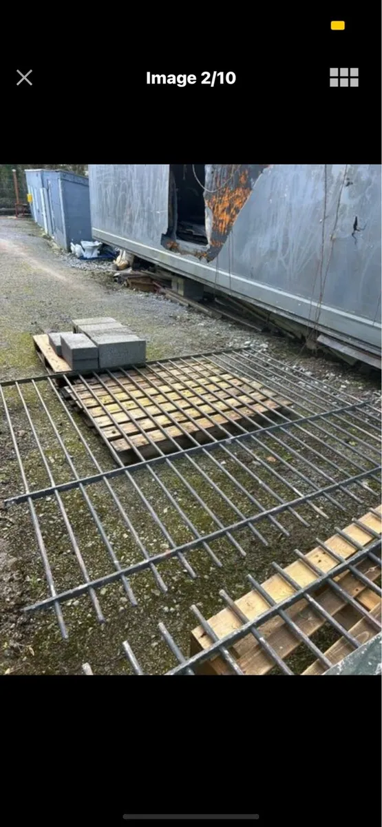 Fencing panels - Image 2