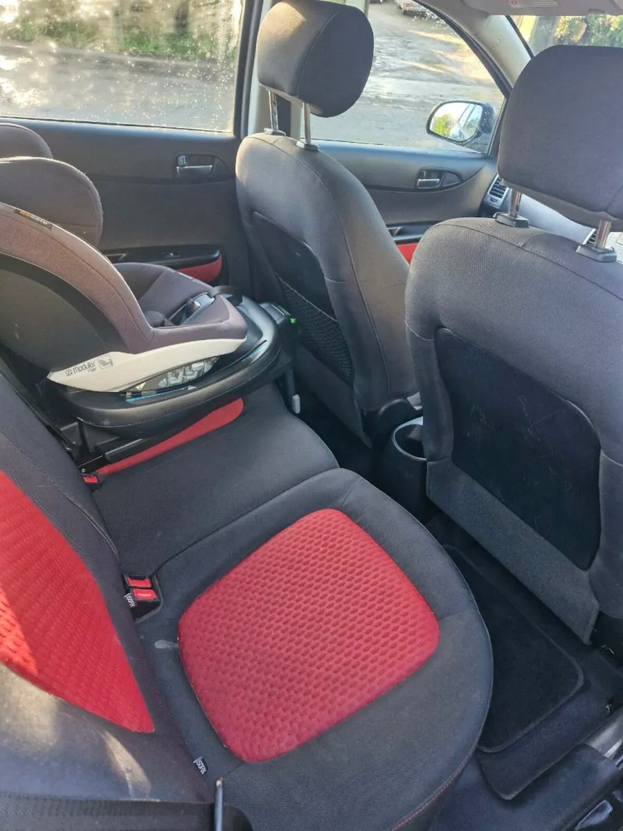 2010 hyundai i20 - Image 3