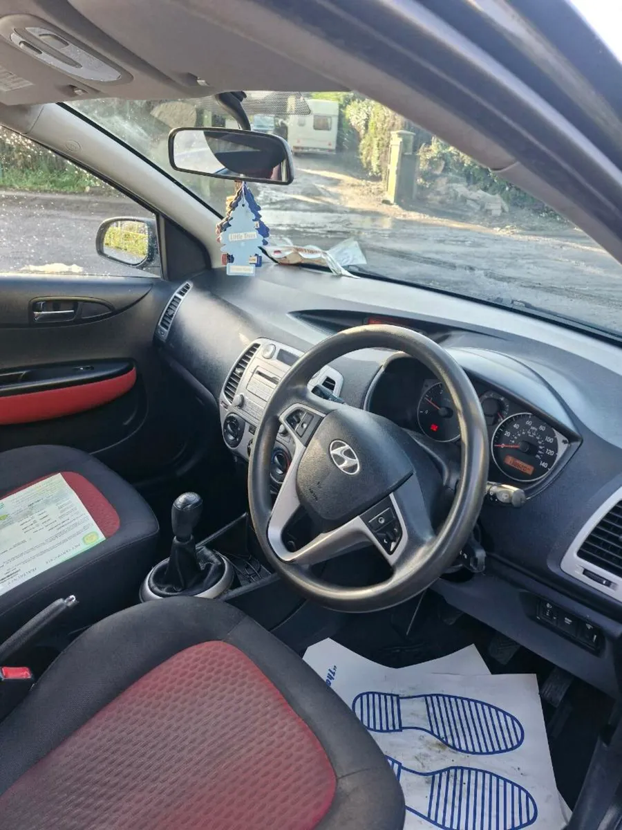 2010 hyundai i20 - Image 4