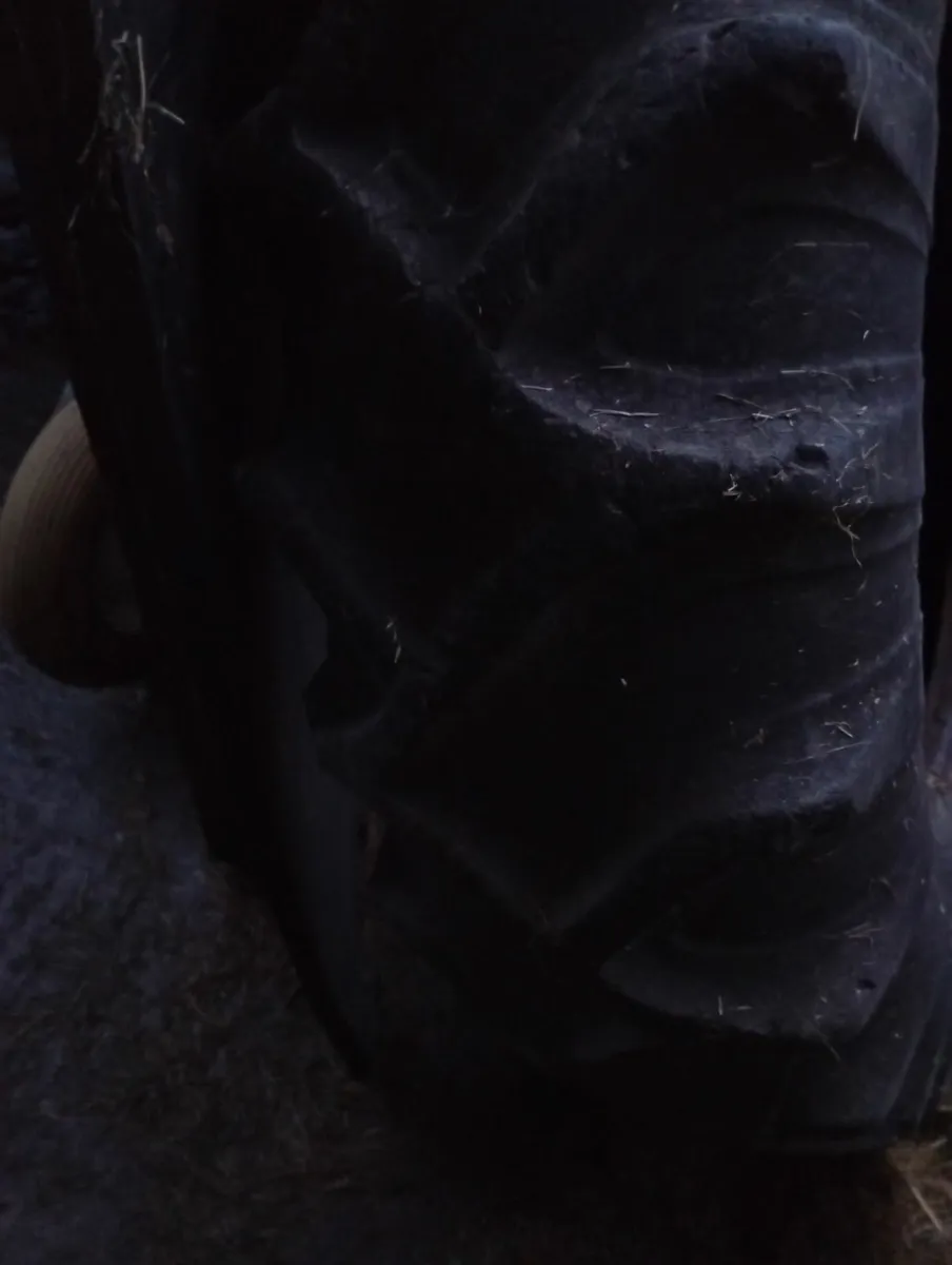 Tractor tyre - Image 3