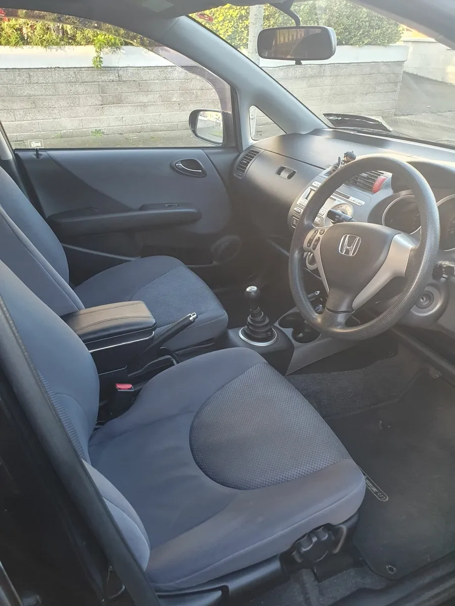 Honda Jazz 2008 1.3 Vtec - Image 2