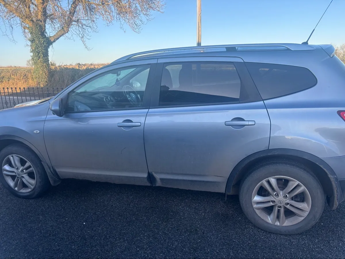 Nissan Qashqai+2 2012 - Image 2