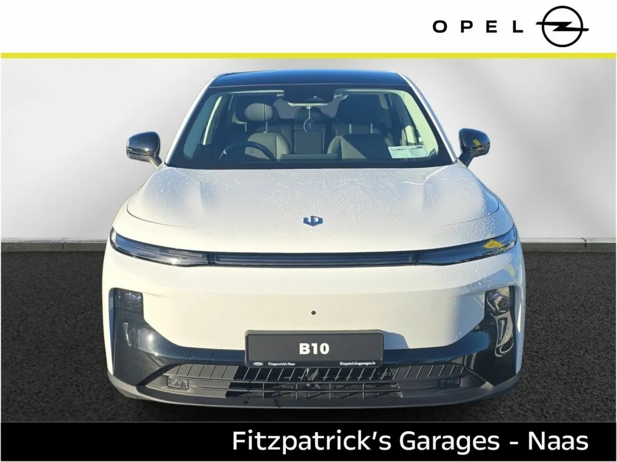 Leapmotor B10 Design 67.1kwh + Free Paint & 3.9% a - Image 3