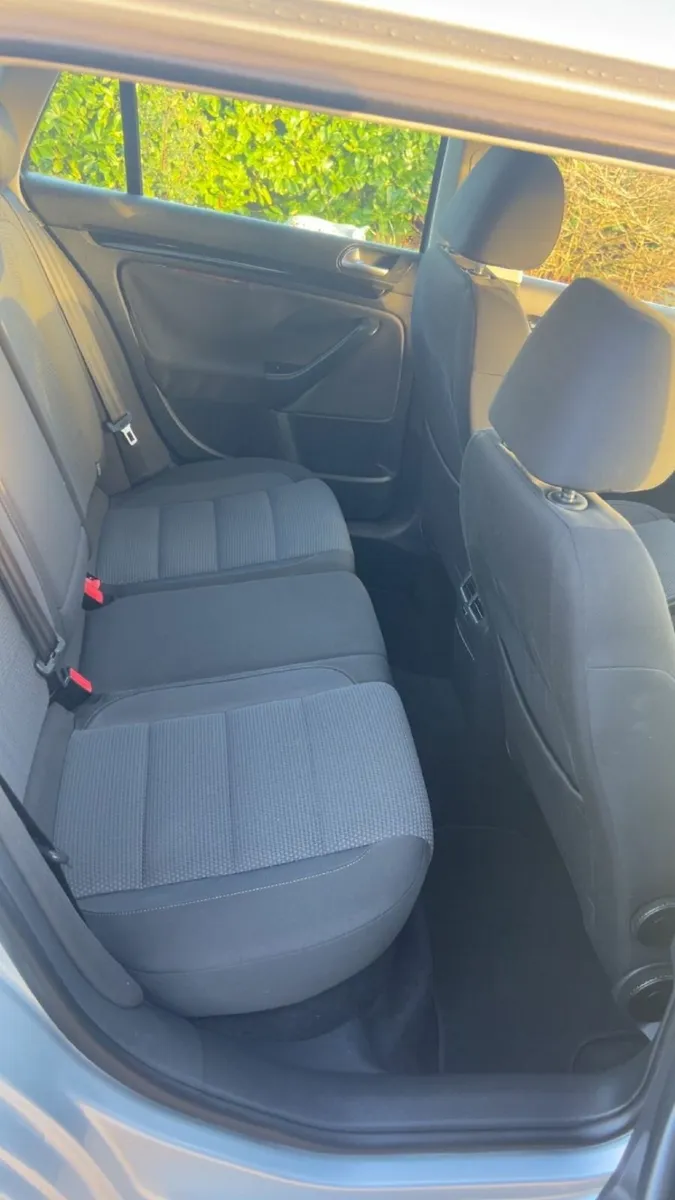 Auto 1.2 petrol tsi Vw Golf Estate - Image 4