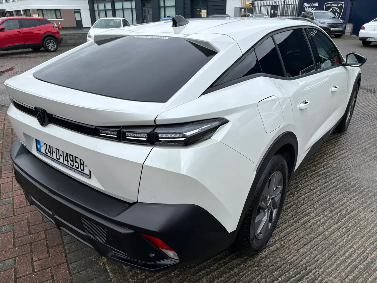 2024 Peugeot 408 Allure 1.2 scrappage offer - Image 3