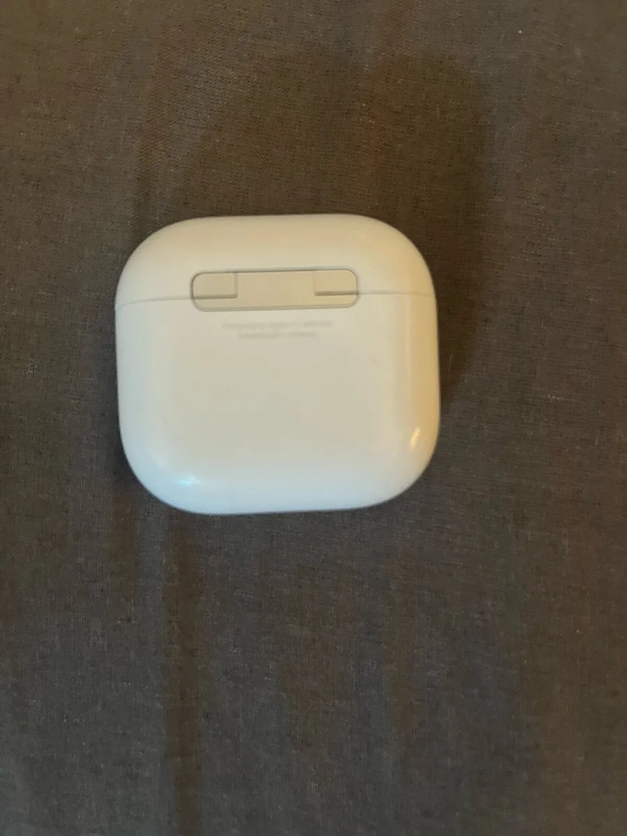 Apple AirPods 4 ANC - Image 3